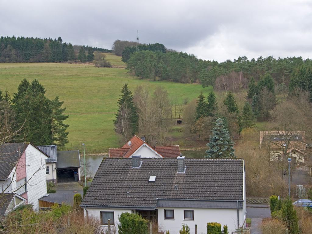 Charming Apartment In Gerolstein Germany With Large Verandah Exterior foto